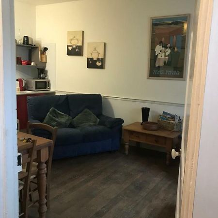 Le Petit Logement Pre-en-Pail-Saint-Samson Exterior photo